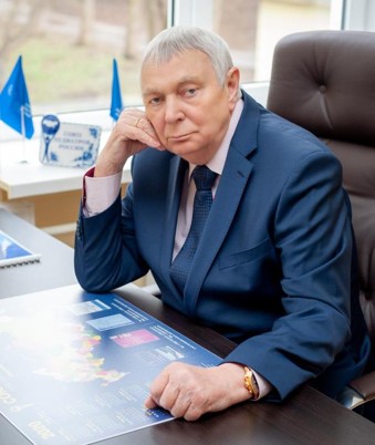 85 лет Учайкина.jpg